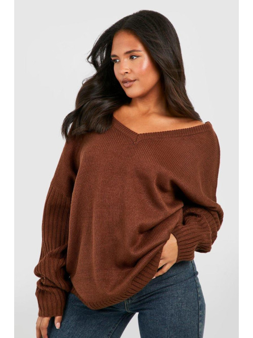 Великий джемпер із V-подібним вирізом і V-подібною спиною