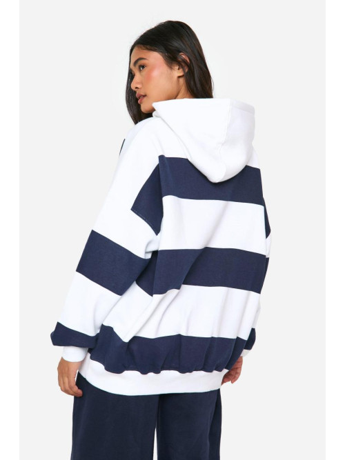 Смуг із великою балахоном