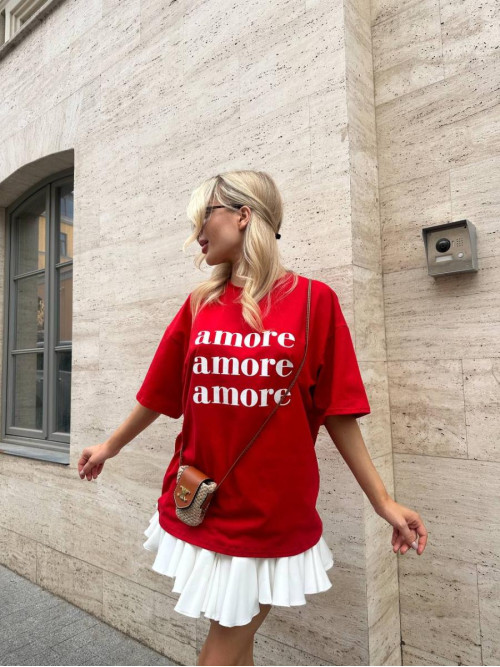 Футболка Amore 