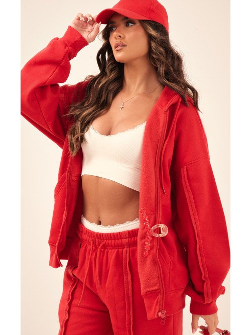 Червоні великі широкі деталі шва ноги пробіжки