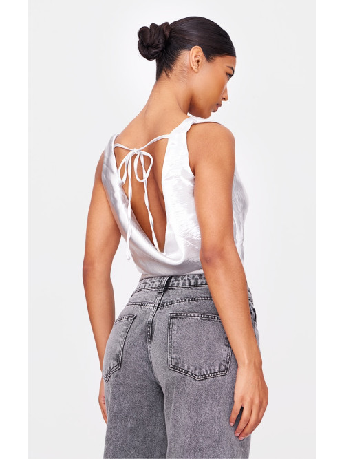 Сірий металевий атласний капюшон з довгим верхом