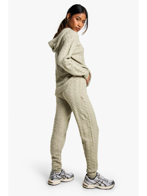 М'який кабельний блискавка через тестовий костюм