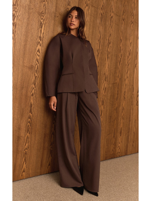 Темно -коричневі преміум -ткані з побогованими штанами з широкими ногами