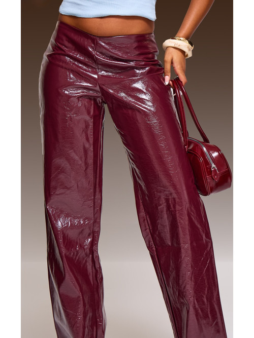Бордові брюки зі штучної шкіри