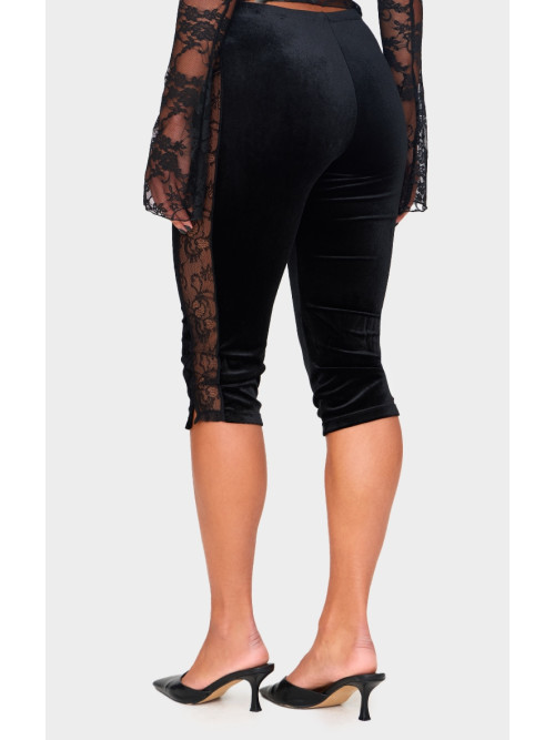 Чорні мереживні оксамитові капрі з боків