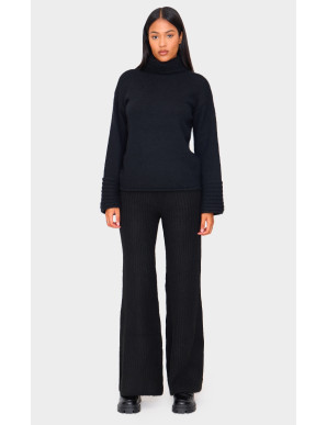 Високі чорні широкі трикотажні брюки в рубчик